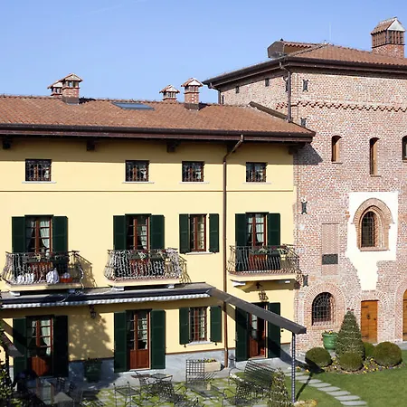 Hotel La Torre Dei Canonici 3*