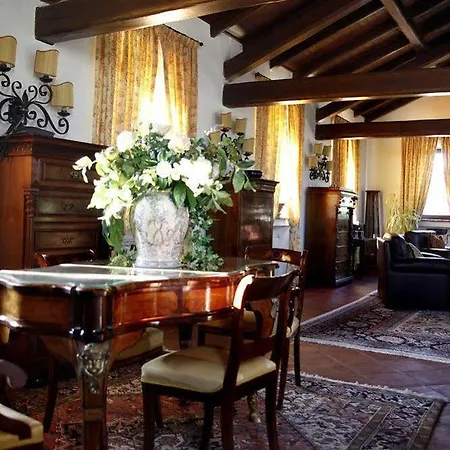 La Torre Dei Canonici