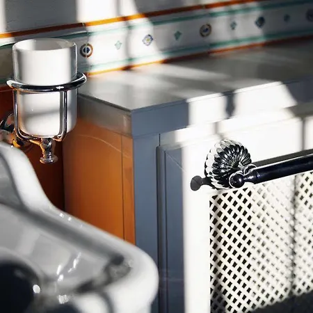 La Torre Dei Canonici Hotel 3*